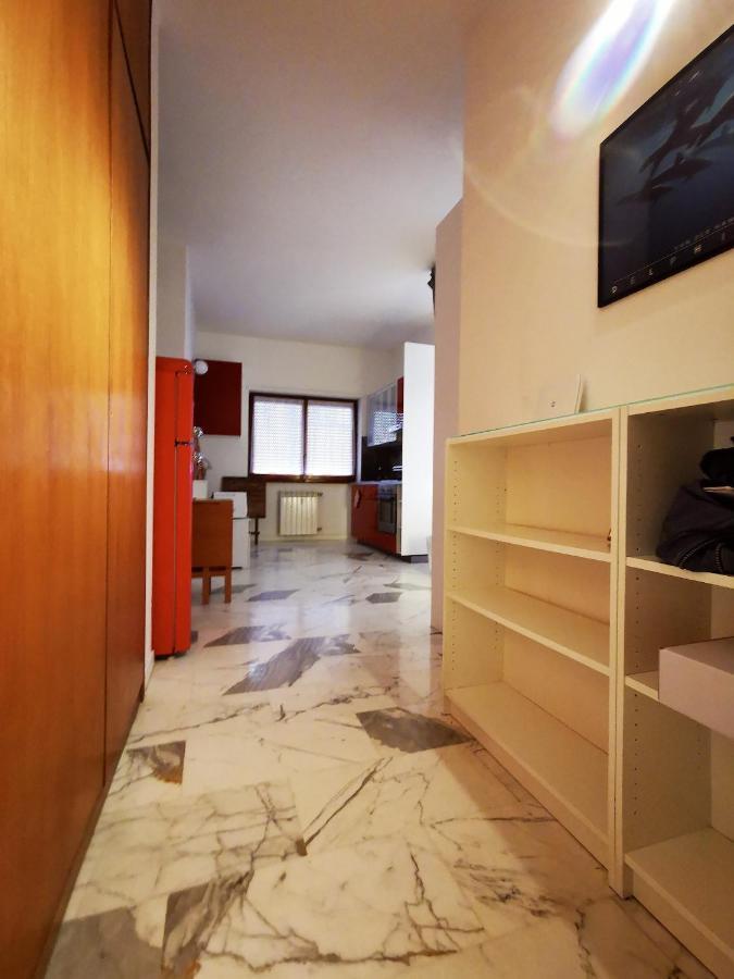 Rouge Studio - 10 Min From Vatican Apartamento Exterior foto